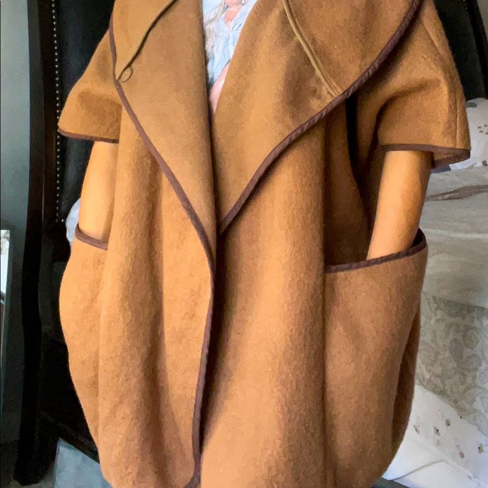 Unique short sleeve jacket
